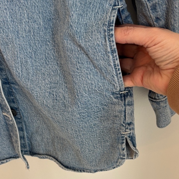 Abercrombie & Fitch Women’s Denim oversized Blue Shacket Jacket small NWOT - Picture 7 of 9